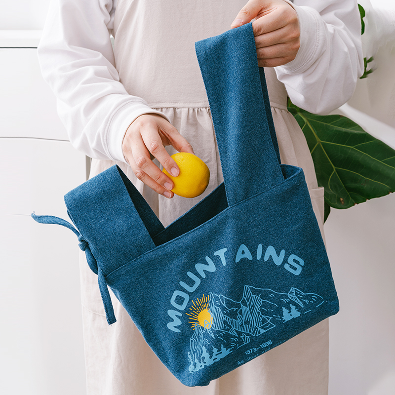 Japanese-style bento with bento bag hand bag portable student cute hand bag female office worker lunch small bag summer