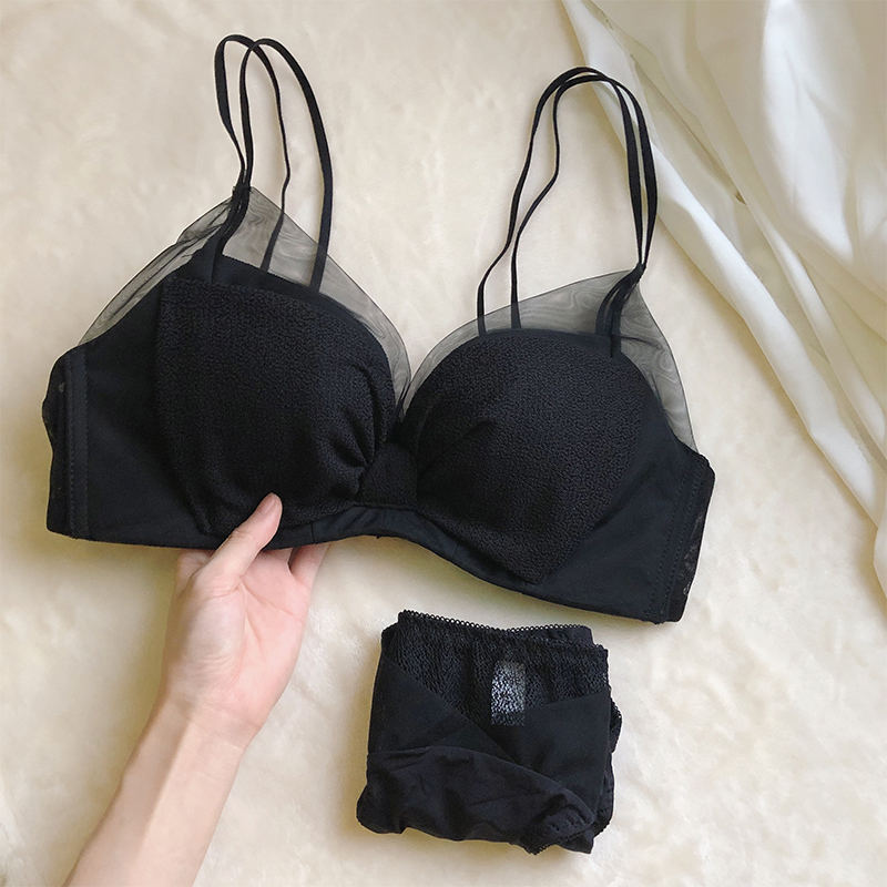 Deep alley returns to people in spring and Summer thin section gathered bra without trace small chest without rim sexy lace beauty back underwear set