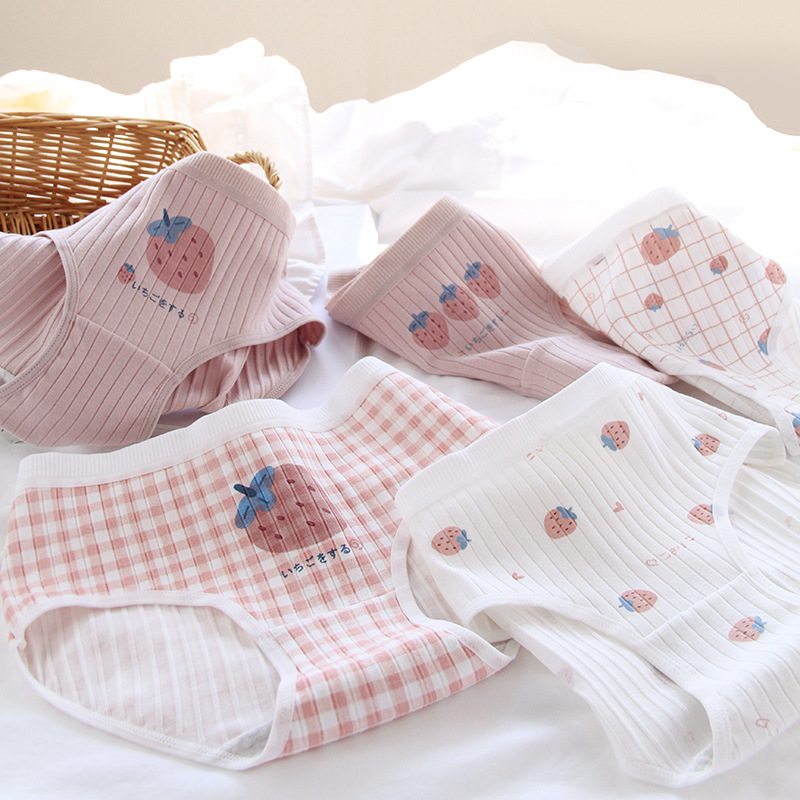 Deep Alley Homer Sweetheart Strawberry Plaid Pure Cotton Crotch Lady Underpants Teen Cotton Breathable Student Triangle Shorts