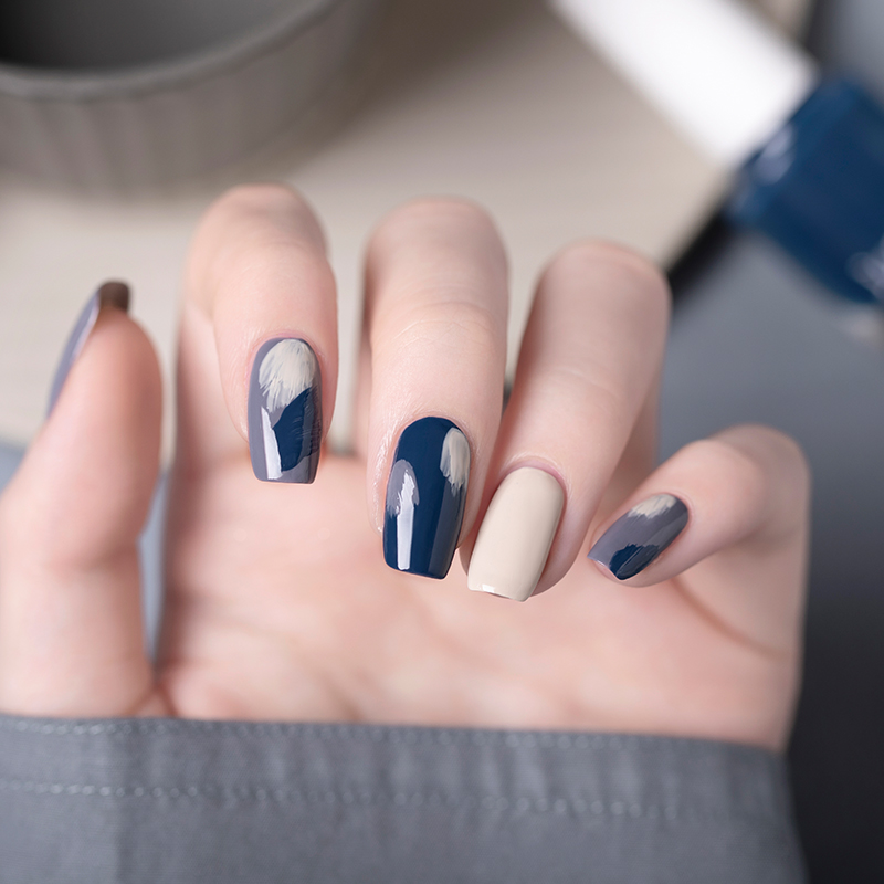 Nail polish women's long-lasting tear-free bake-free quick-drying Non-toxic and tasteless Children and pregnant women special pure plant suit white