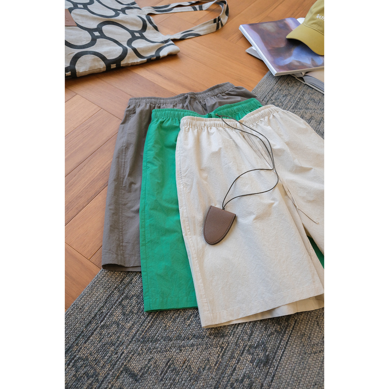 Tete Gin Gallery2026/Unisex Comfortable and Breathable Shorts Made of Lightweight, Slightly Wrinkled Cotton