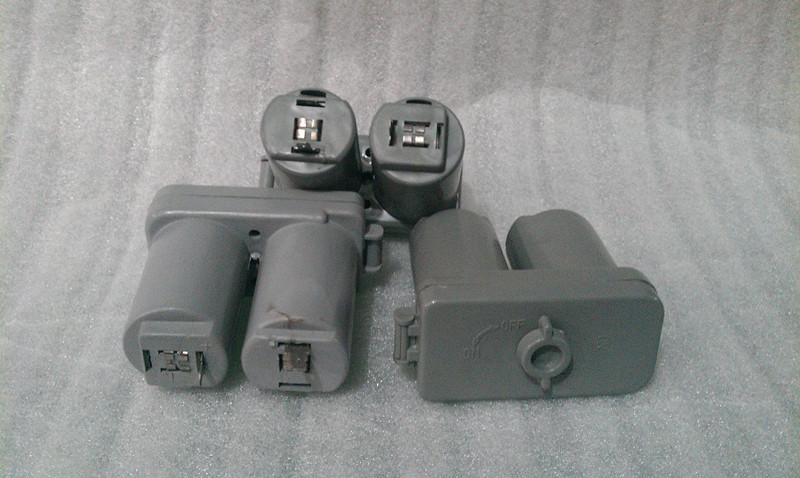 Water heater accessories Water heater pulse igniter special battery box gray