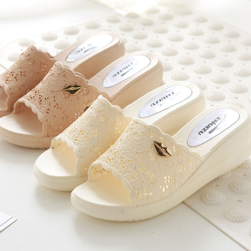 Summer Women's Thick-Soled Wedge Sandals, Women's Home Plastic Non-Slip Bathroom Slippers, Indoor and Outdoor Casual Beach Slippers Summer Women's Thick-Soled Wedge Sandals, Women's Home Plastic Non-Slip Bathroom Slippers, Indoor and Outdoor Casual Beach Slippers