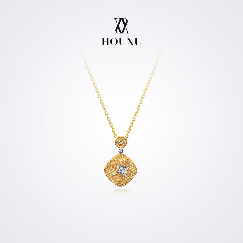 Original design Jewelry 18K Gold Group Inlaid Diamond Necklace Women's Fashion Pendant Jewellery Short lock bone chain