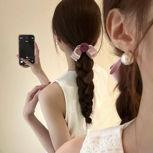 Небольшой дизайнерский горный чай с розой в составе с бантиком