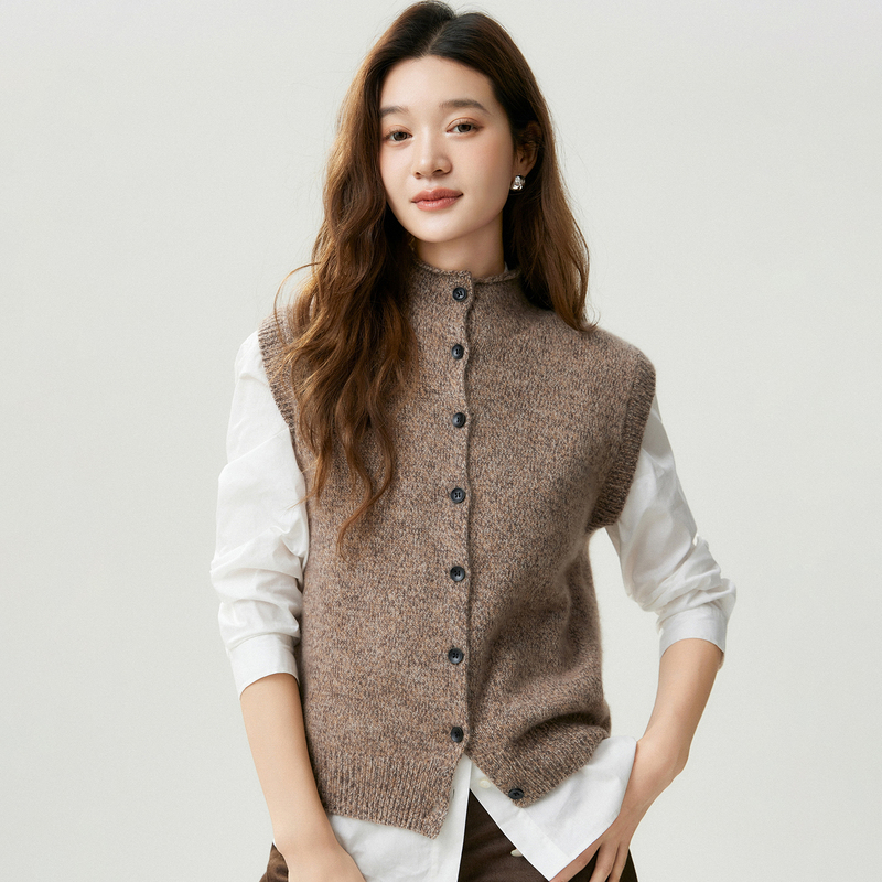 Old Money Style Cashmere Cardigan for Women, Stand Collar, Knitted Floral Yarn, Thickened Sleeveless Sweater, Loose Fit for Layering in Autumn and Winter