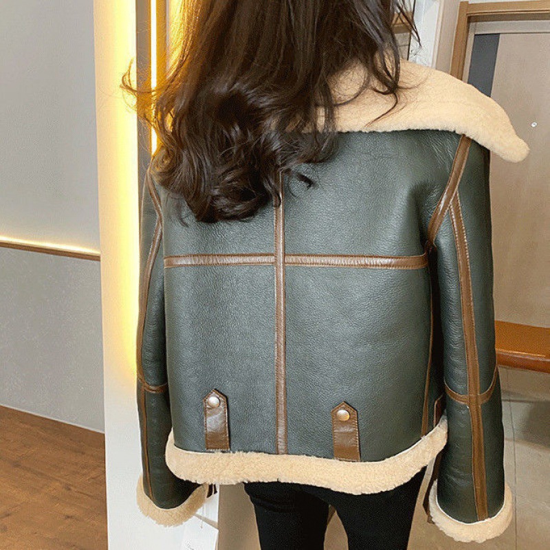 Velvet winter jacket, warm top, 2022 collection Velvet winter jacket, warm top, 2022 collection