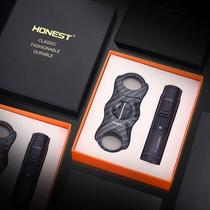 Baicheng cigar cutter v-cut black carbon fiber pattern portable double-edged stainless steel Cuban cigar cutter tool gift box