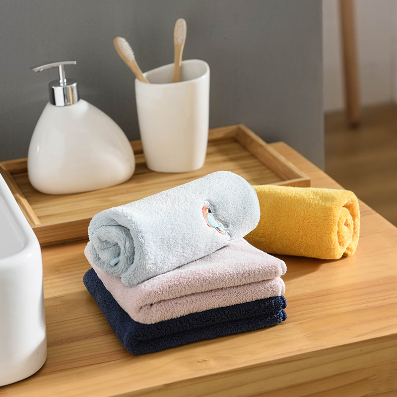 Handling towels for Japanese children in Japan