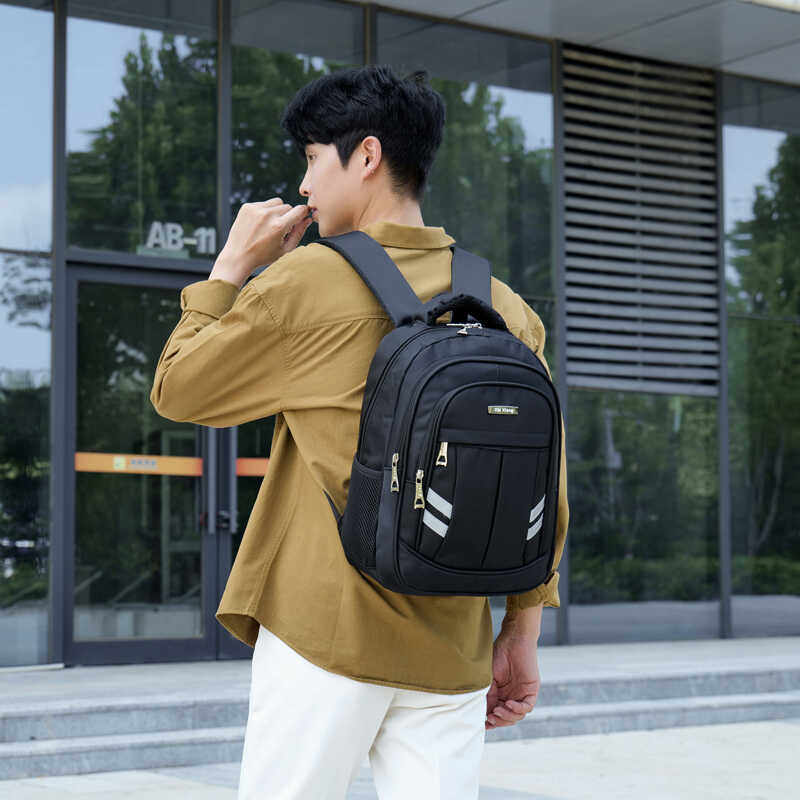 日常上班通勤小号双肩包男大容量商务出差14寸电脑背包防泼水耐用详情4