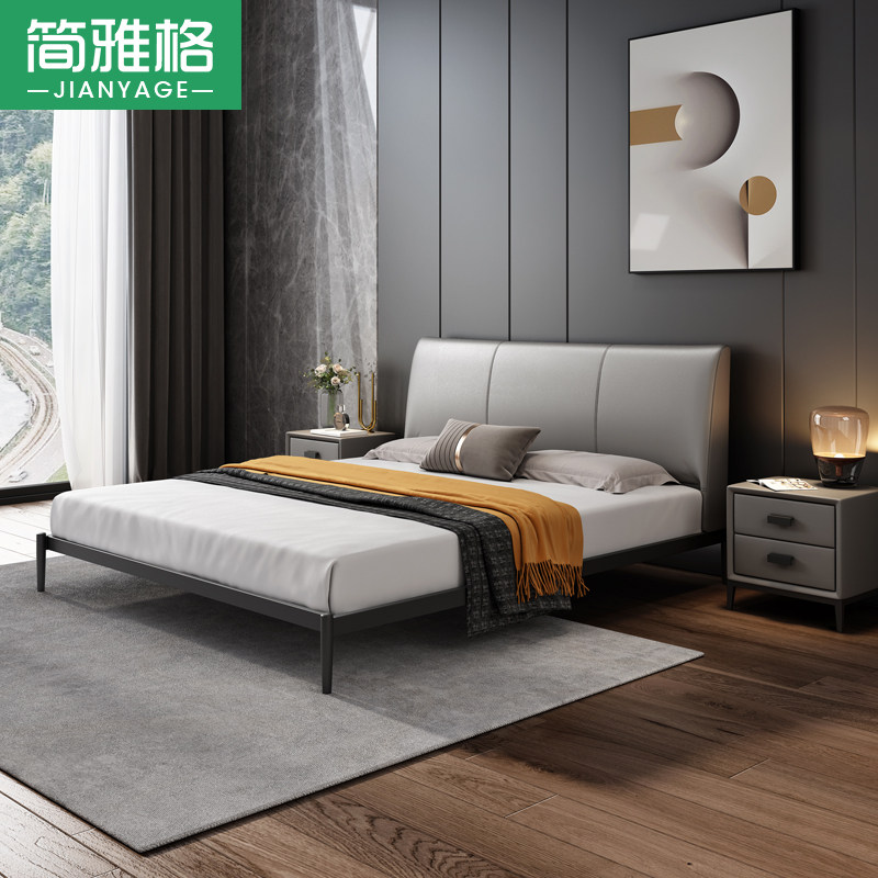 Italian light luxury 1 5 leather bed modern minimalist double bed Nordic minimalist leather bed 1 8 meters master bedroom soft package wedding bed