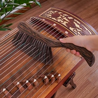 Guzheng Cleansing Crash Sweep rush rush rush rate guzheng rush Мягкие волосы, подметающие щетку для пыли щетки, подметающая кисть для фортепиано, чтобы предотвратить пыль
