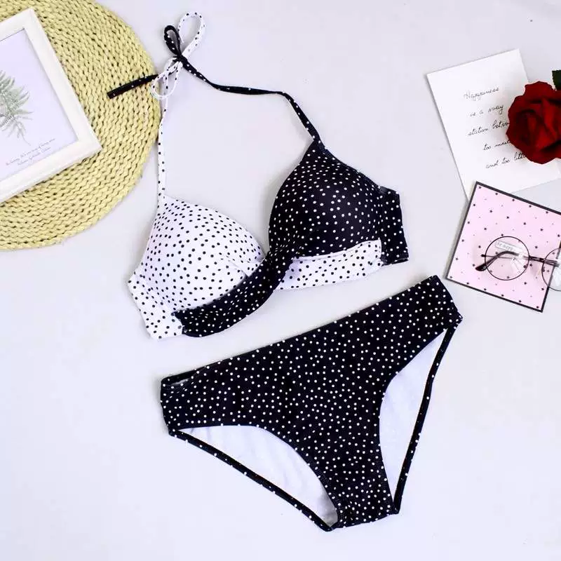 Bikini Châu Âu và Hoa Kỳ 2020 mới xẻ tà gợi cảm phù hợp màu in kích thước ngực tập hợp phụ nữ áo tắm suối nước nóng - Bikinis