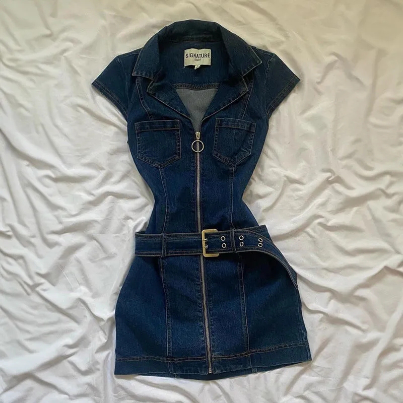 Spring and Summer New Hot Girl Retro Sleeveless Denim Dress Female Niche Design Waist Slimming Look Slim Denim Skirt