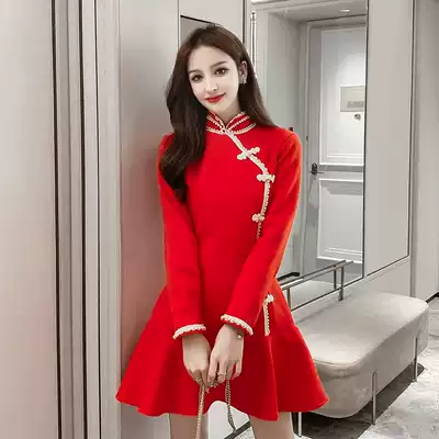 Young cheongsam women's winter thickened red New Year's robe small dress improved winter dress Chinese style