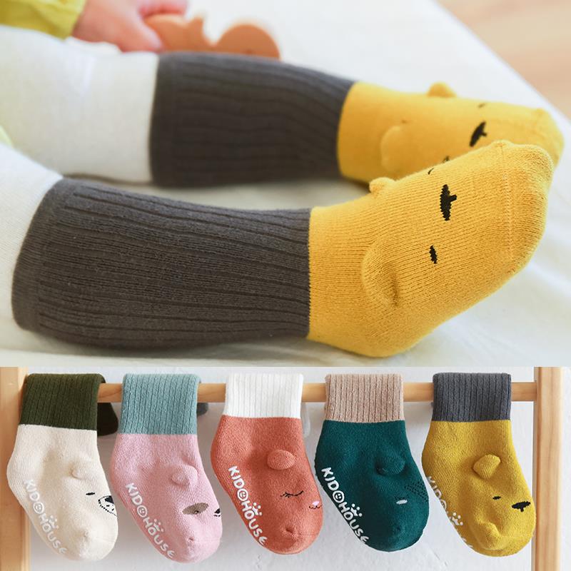 Newborn baby socks autumn and winter pure cotton thickened plus velvet cartoon cute floor baby towel socks long tube cute toddler