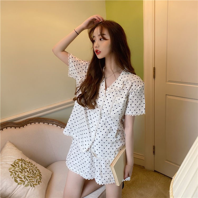 In the summer of 2023, the new Korean lace stitched short sleeve suit female students are lovely and sweet in home suit