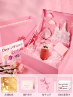 Замок, упаковка с гравюрой, 8000mah