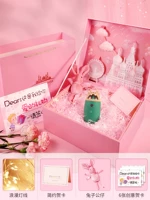 Замок, упаковка с гравюрой, 8000mah