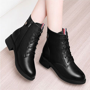 加绒韩版马丁靴皮鞋女士中跟平底短靴