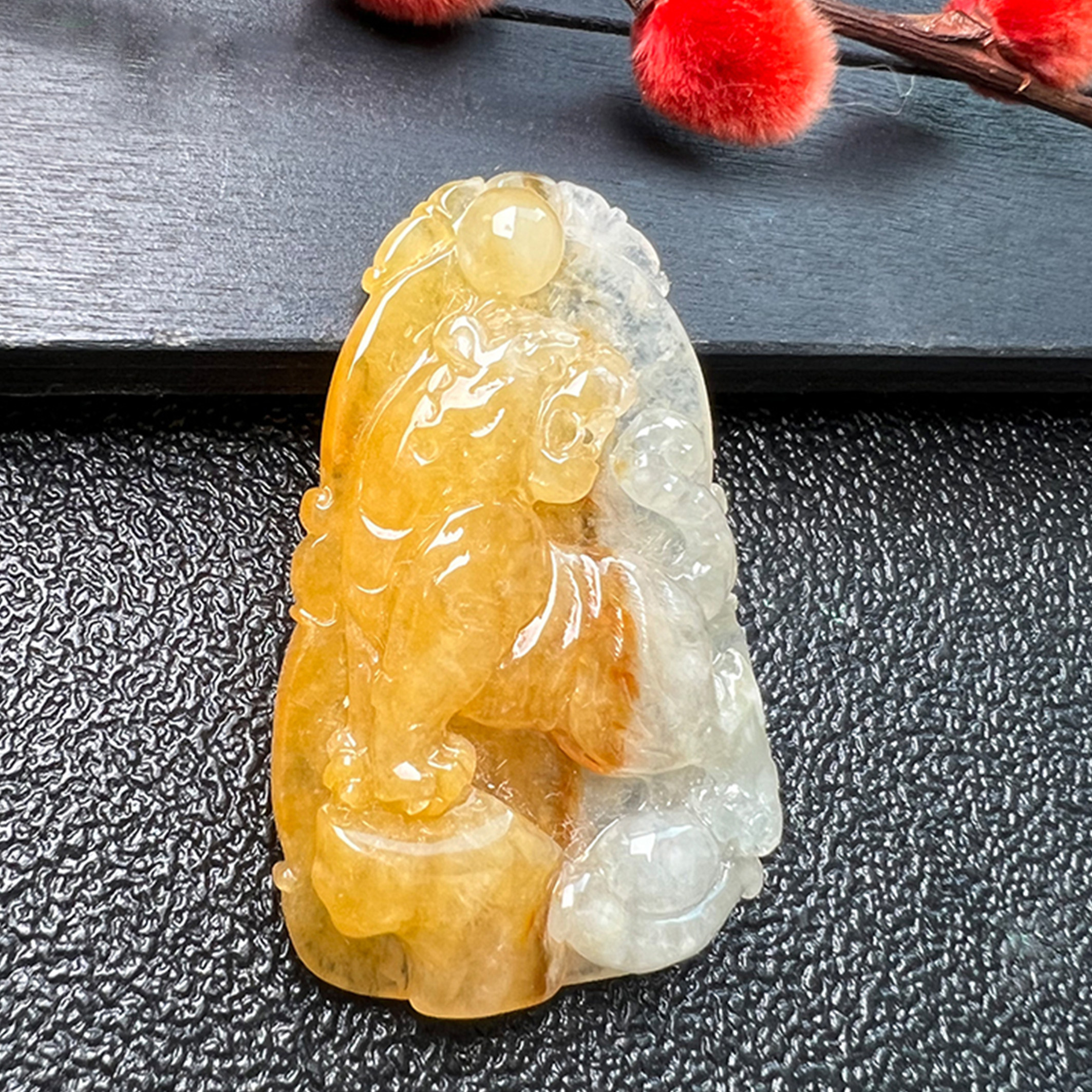 Color Yunnan Myanmar A cargo natural emerald with certificate ice glutinous seed tiger