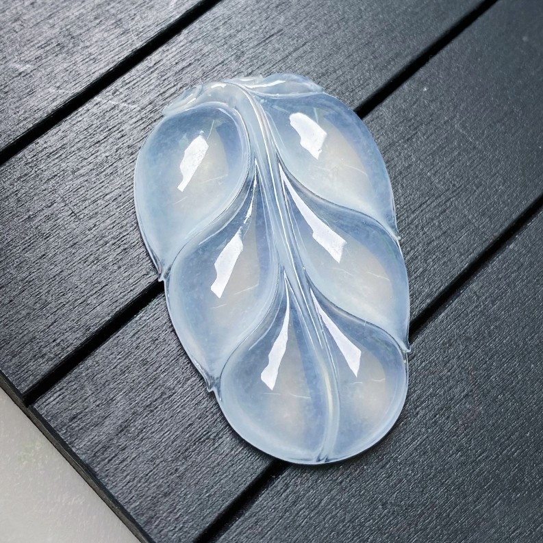 Colorful Yunnan Myanmar A cargo natural jade with certificate ice species leaf pendant