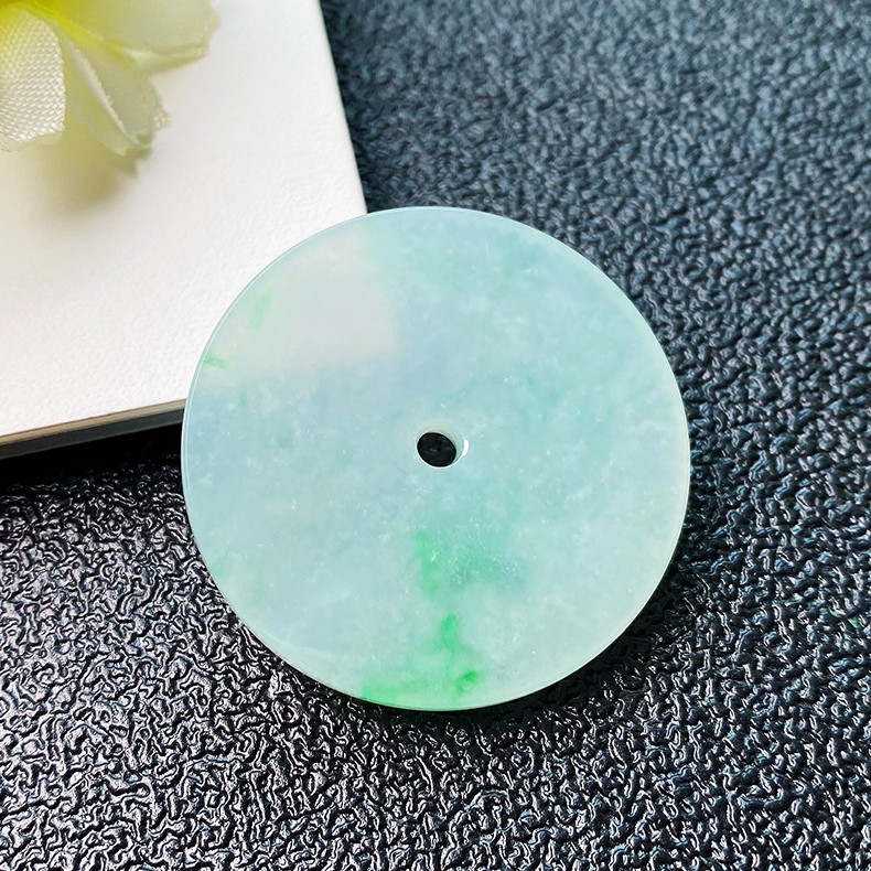 Colorful Yunnan Burma A goods natural jade belt certificate ice species floating green safety buckle