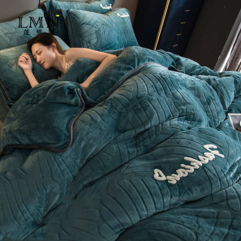 Thickened milk velvet four-piece set flannel coral velvet double-sided velvet quilt cover bed sheet winter Nordic style warm fitted sheet