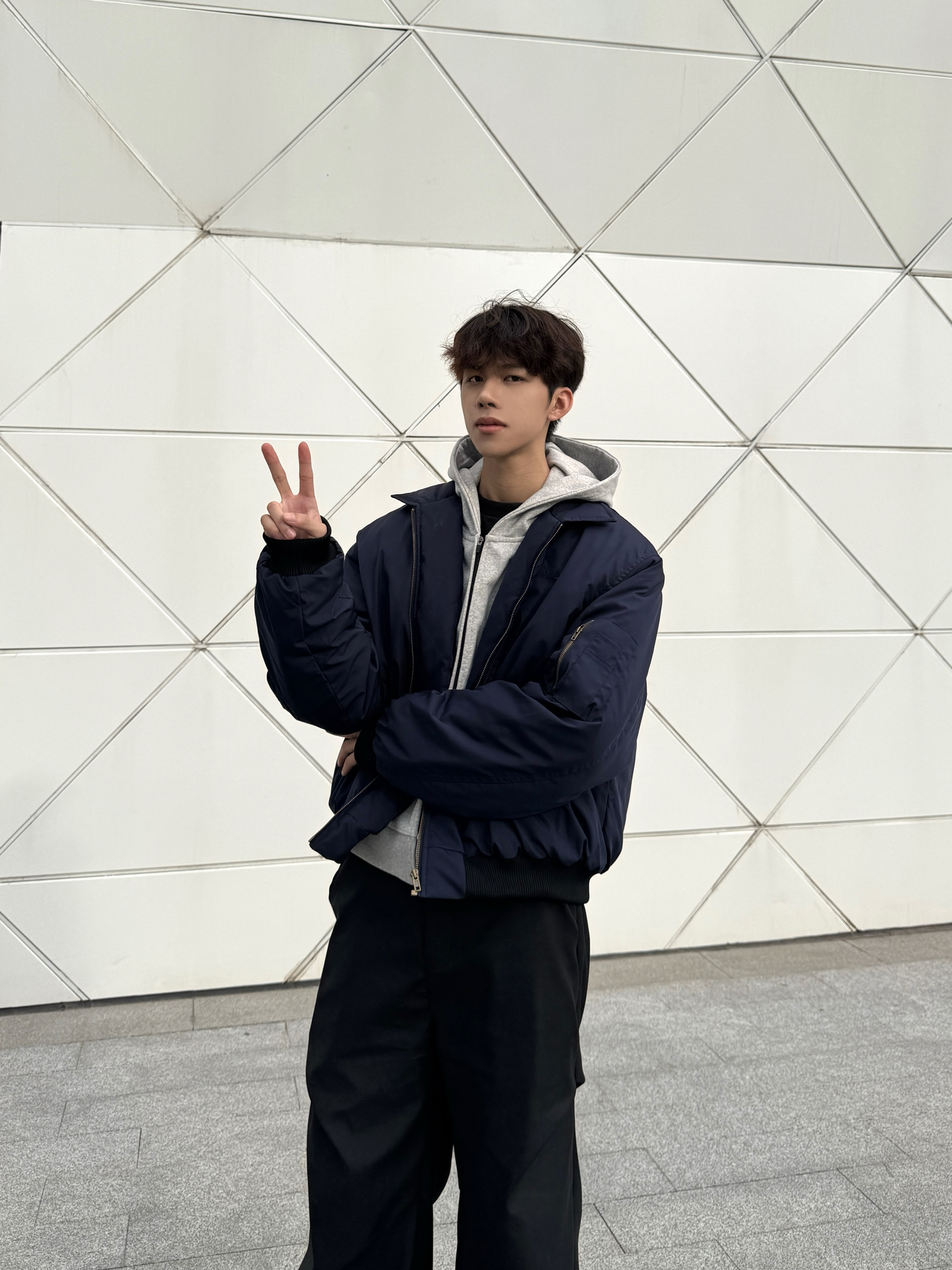 Planet World アメリカンな雰囲気のレトロラペルフライトジャケット男性用暖かいコットンジャケットボンバーショートジャケット