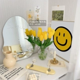 Портпейн скандинавской декоративной живописи Простые, милое смайливое лицо маленькая свежая спальня для спальни живопись гостиная гостиная висящая живопись