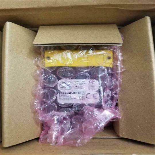 Bargaining vision sensor DM260S-0110 code reading brand new original genuine bargaining
