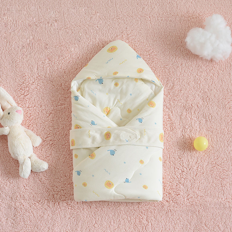 Autumn and winter baby quilted quilt newborn cotton thick cover quilt male and female baby go out blanket newborn quilt
