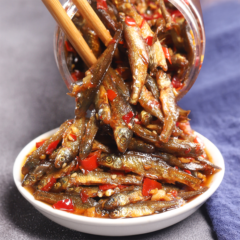 Meet Spiced Spicy Little Fish Stocks in Hunan Special Firewood Fire Fish Leftovers and Dried Ready-to-eat Snacks Bottled Canned