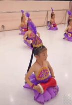 New Years Day Zijin Xixia Drum Childrens Performance Clothing Xinjiang Weiwuville Dance Service Primary School Performance Female