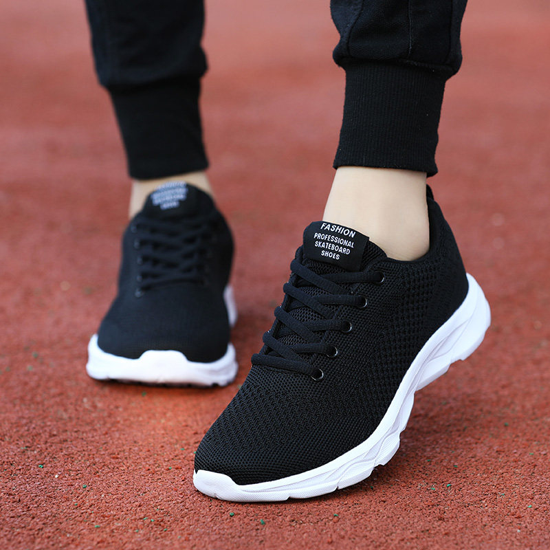 Old Beijing cloth shoes women's summer mother casual light sports shoes middle-aged and elderly non-slip soft-soled walking shoes