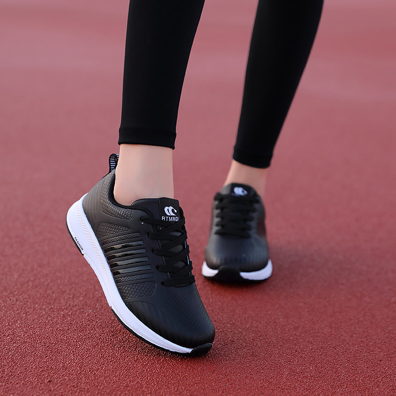 Old Beijing cloth shoes women's spring and autumn black leather work shoes soft flat waterproof oil kitchen shoes mother shoes - Taobao