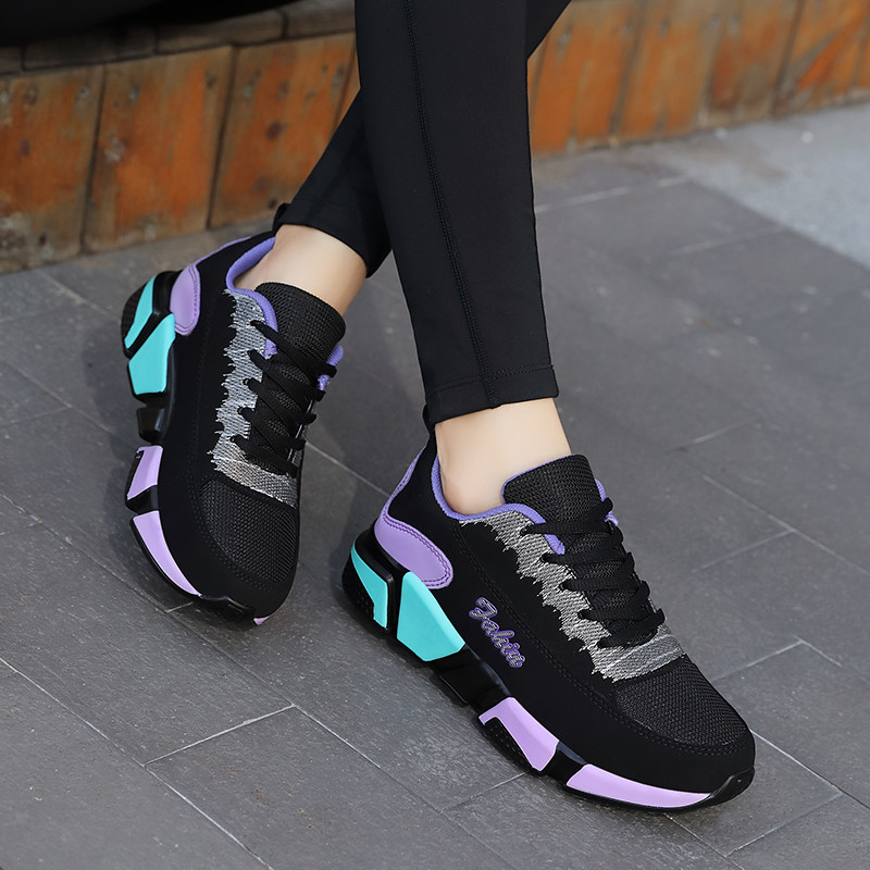 Old Beijing cloth shoes ladies small size mother sports shoes 33 spring and autumn new 34 middle-aged casual all-match travel shoes