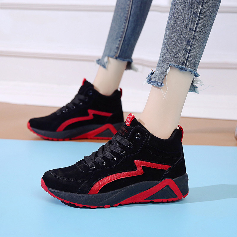 Old Beijing cloth shoes women's autumn and winter warm non-slip small size 3233 black thick-soled high-top sports mother shoes cotton shoes