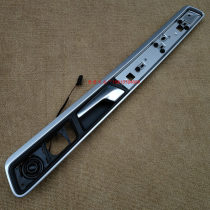 Suitable for Volkswagen Touareg 11-18 models inner door handle handle horn silver trim frame handle base