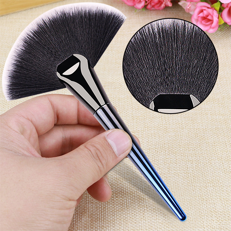 Huayanyue color makeup brush set full set loose powder brush eye shadow brush portable storage box novice special makeup tools