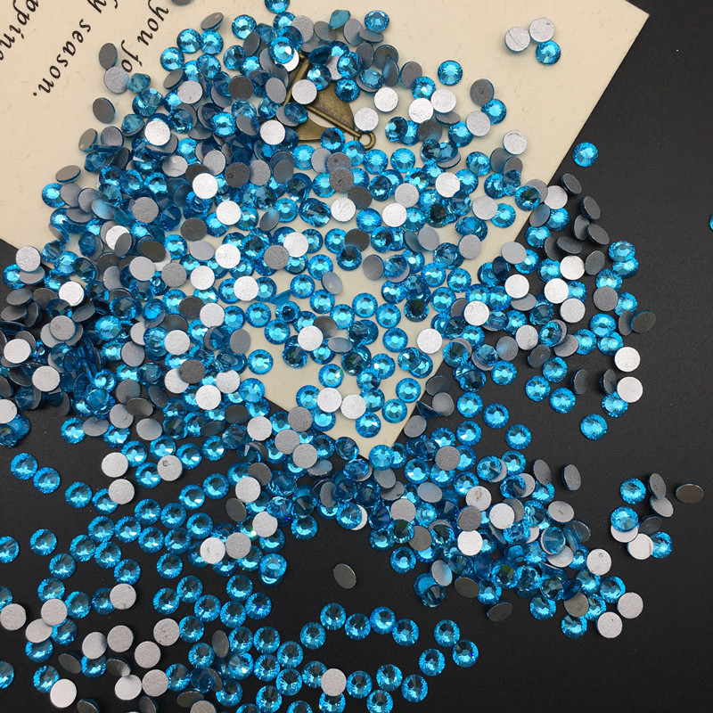 Dana Lake Blue Flat-Bottomed Round Car Phone Stickers Nail Art Glass Rhinestones Handmade DIY Jewelry Sparkling Rhinestones Inlaid with Diamonds