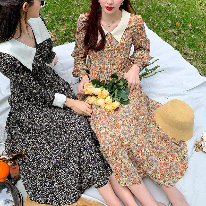 Fa-style retro Herben windy with a kneecap length skirt design senses a little crowdsourced dress 2021 Early autumn new women's dress