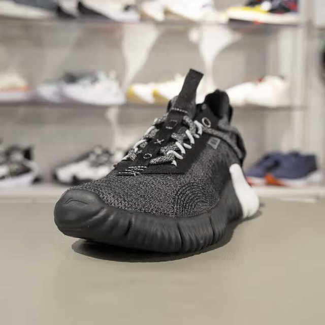 Li Ning Casual Shoes Breathable Men's Shoes 2025 Summer One-Piece Mesh Breathable Wukong Trendy Sports Shoes Aglv14