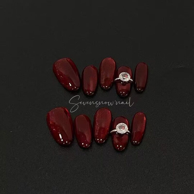 New Year's Red Handmade Cat-Eye Wearable High-End Patch Nail Art with Removable Nails That Enhance Whiteness and Feature Ruby Colors