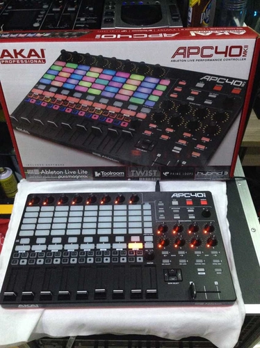 Akai APC40 MKII MK2 MIDI Controller DJ VJ Controller