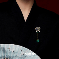 Ping'an Ruyi lock brooch, high-end exquisite fashion national trend jewelry, new Chinese style suit pin, cheongsam pressed placket accessories