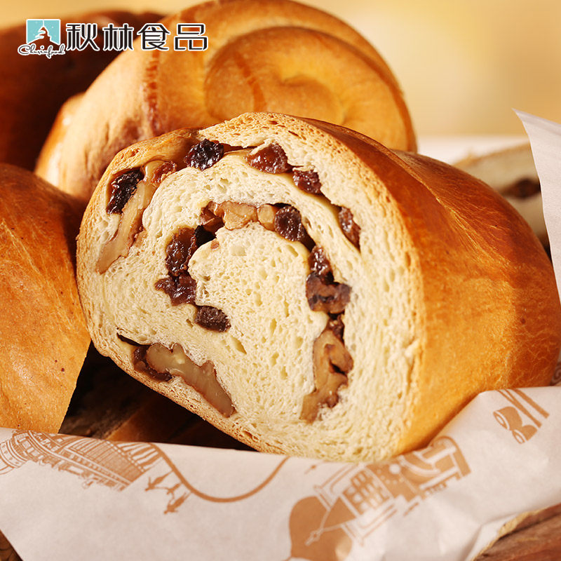 Autumn Forest Grand Leba China Old Character Russian Flavored Food Fruit Rinleba Sliced Bread Toast