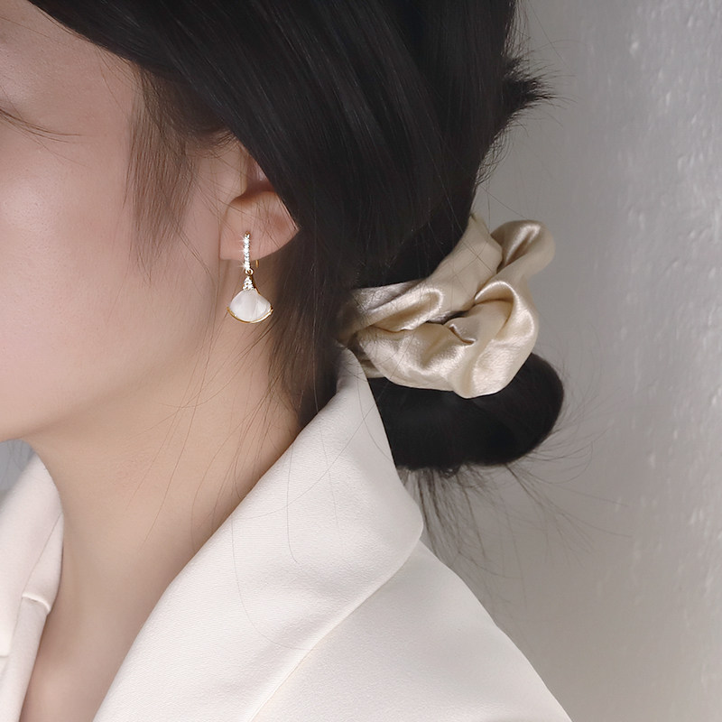 Opal fan-shaped earrings fashion niche design ear hook net red temperament earrings cold wind earrings earrings women