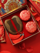Comb Marriage accompanied by a pair of wooden sculptures Longfeng pair of combed home wedding items female party newcomer Joy Comb Suit