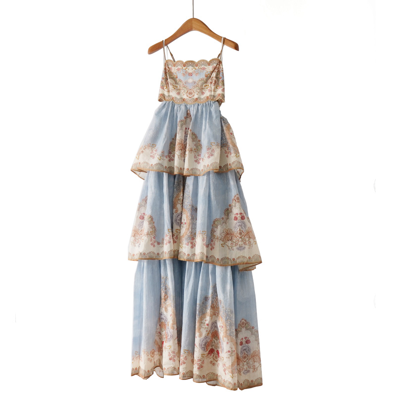 26 Spring/Summer New Arrival Mulberry Silk Elegant Layered Sexy Strap Cake Dress 26 Spring/Summer New Arrival Mulberry Silk Elegant Layered Sexy Strap Cake Dress